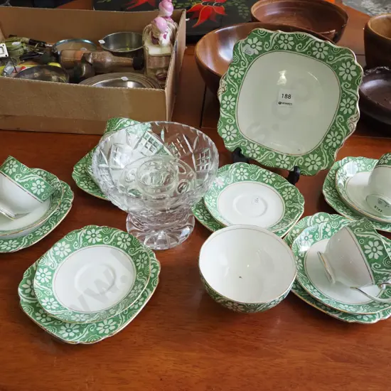 part Roslyn tea set, rose bowl