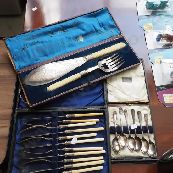 3x cased cutlery - fish servers, teaspoons, fish knives and forks
