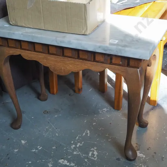 mahogany cab leg marble top end table H455 W600 D300