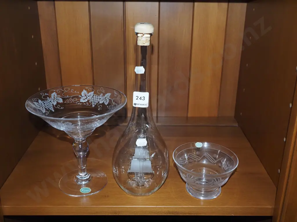 crystal bowl, comport, glass ship in a bottle Image 1++