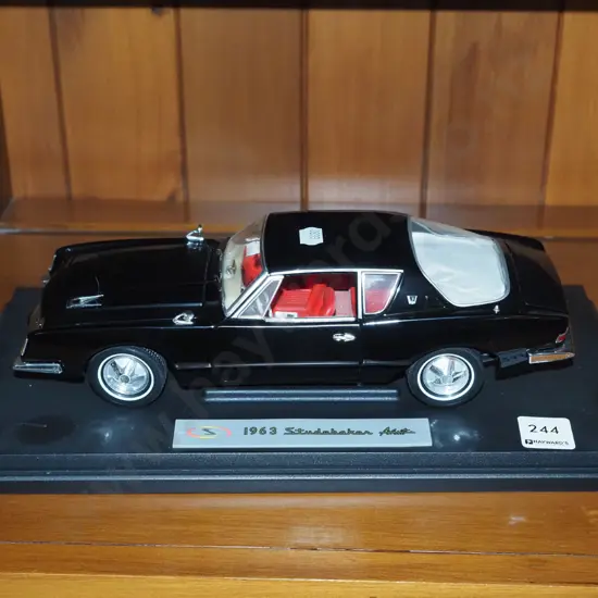 diecast scale model of 1963 Studebaker