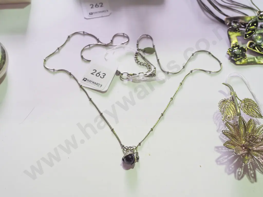 Noa Noa necklace Image 1++