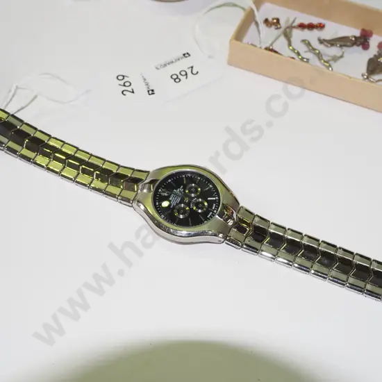 gents wristwatch