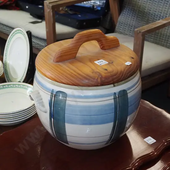 ceramic doubled handle storage crock with pine lid