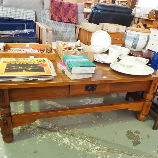 solid pine single drawer coffee table H460 W1230 D770
