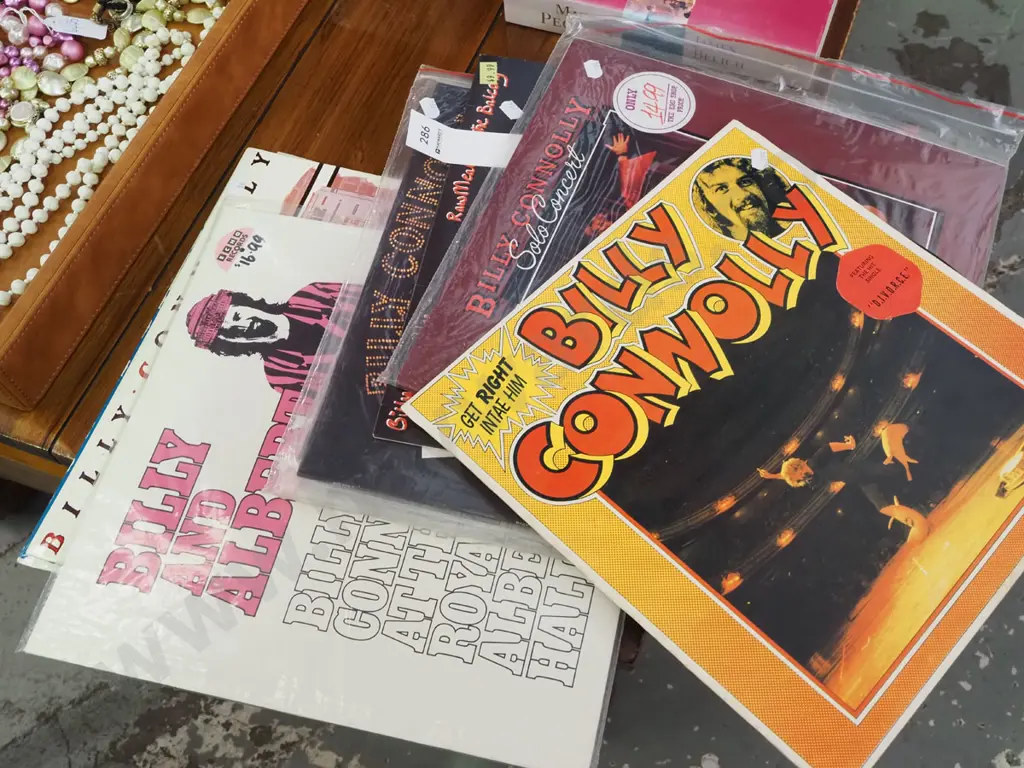 Billy Conolly LPs Image 1++