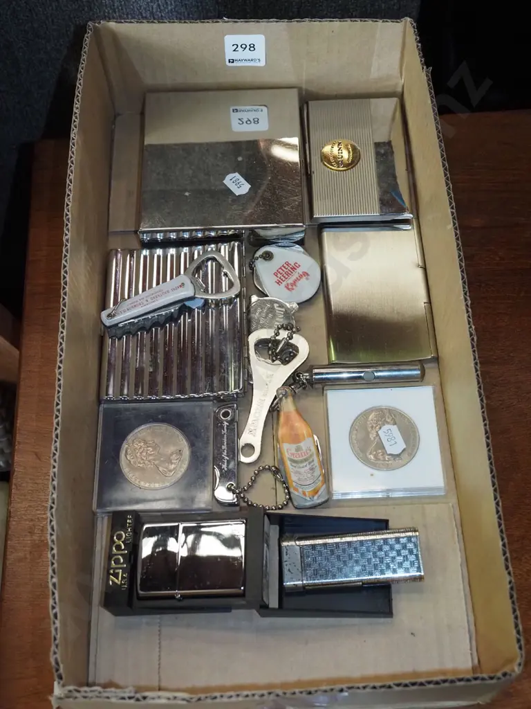 box; coins, bottle openers, lighters etc Image 1++
