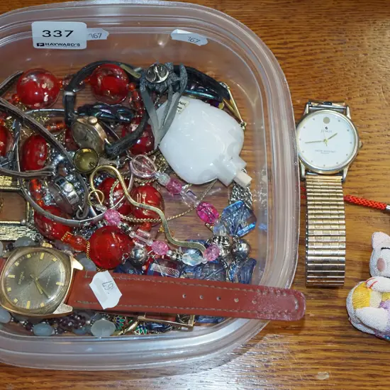 tray of costume jewellery