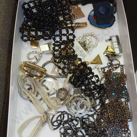 tray of costume jewellery