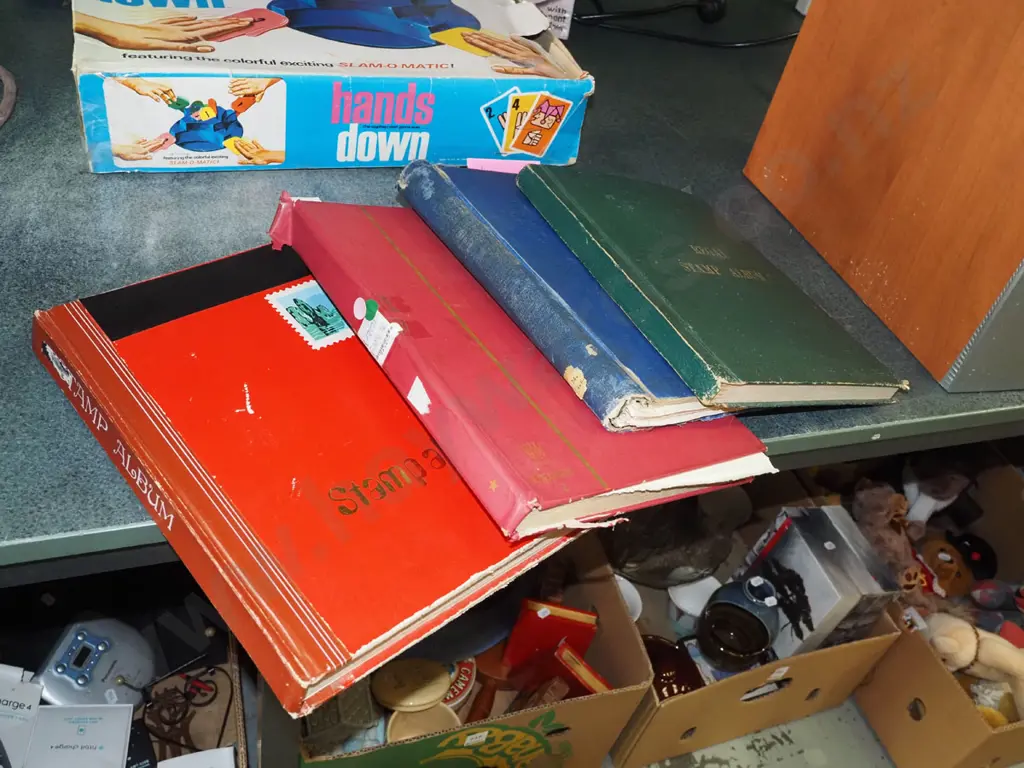stamp albums Image 1++