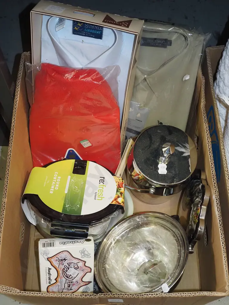 box; shirts, coasters, ice buckets etc Image 1++