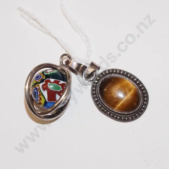 2x sterling silver pendants