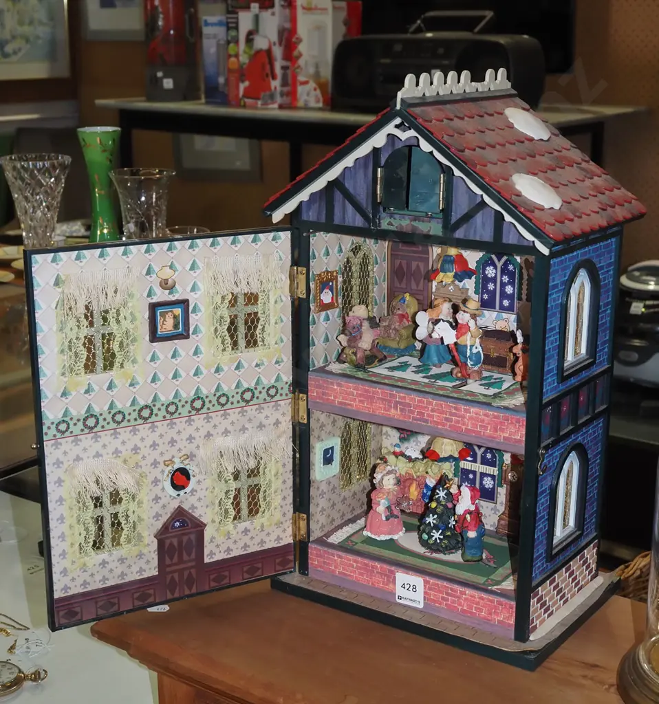 composite battery powered and clockwork musical Christmas house H420 Image 1++