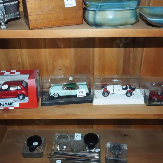 4x boxed model vehicles