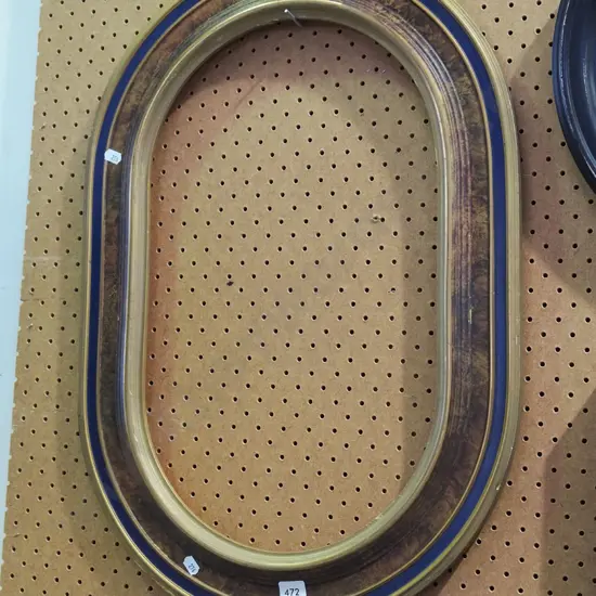 oval picture frame - no glass H640