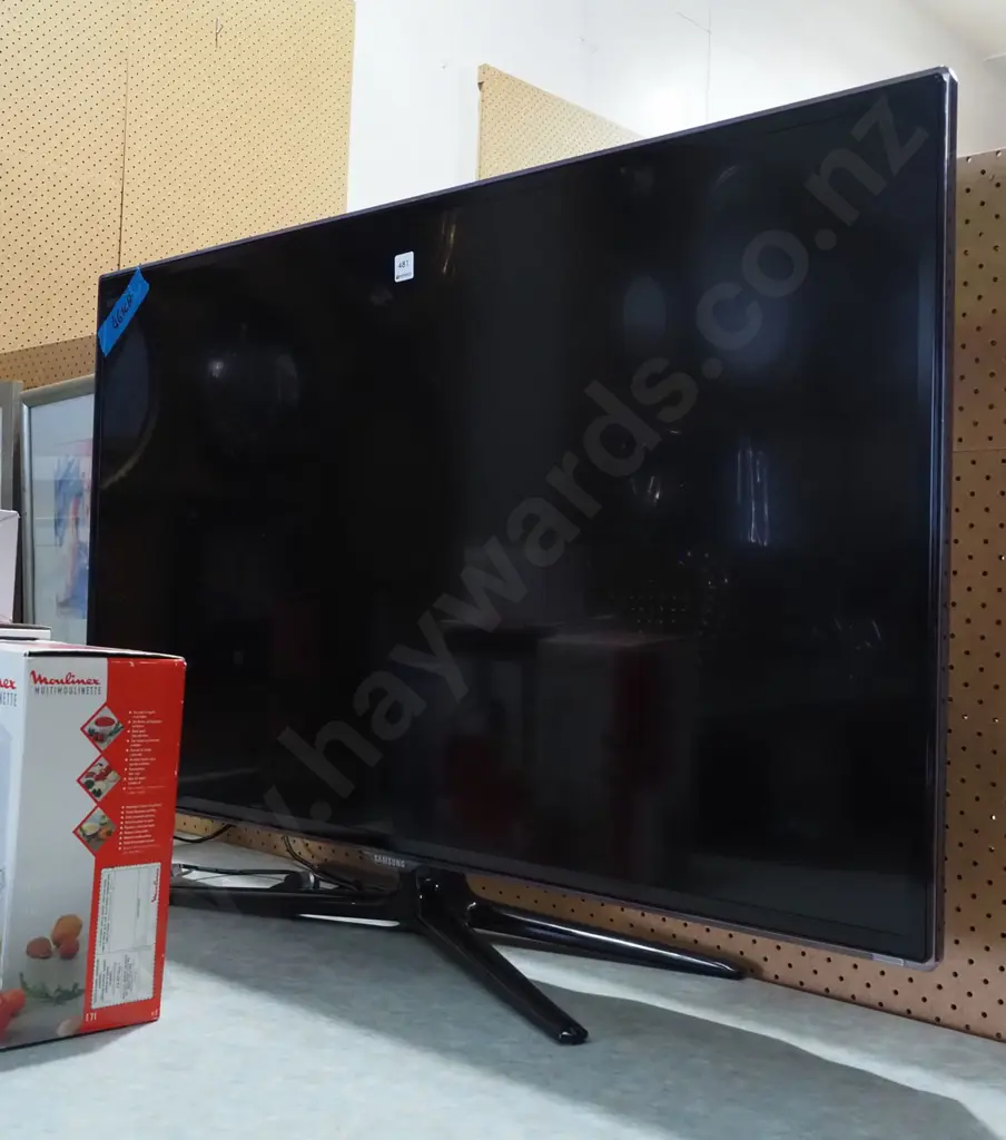 Samsung 46" TV  Image 1++