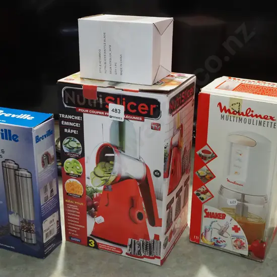 as new boxed salt and pepper mills, multi moulinette, nutri slicer