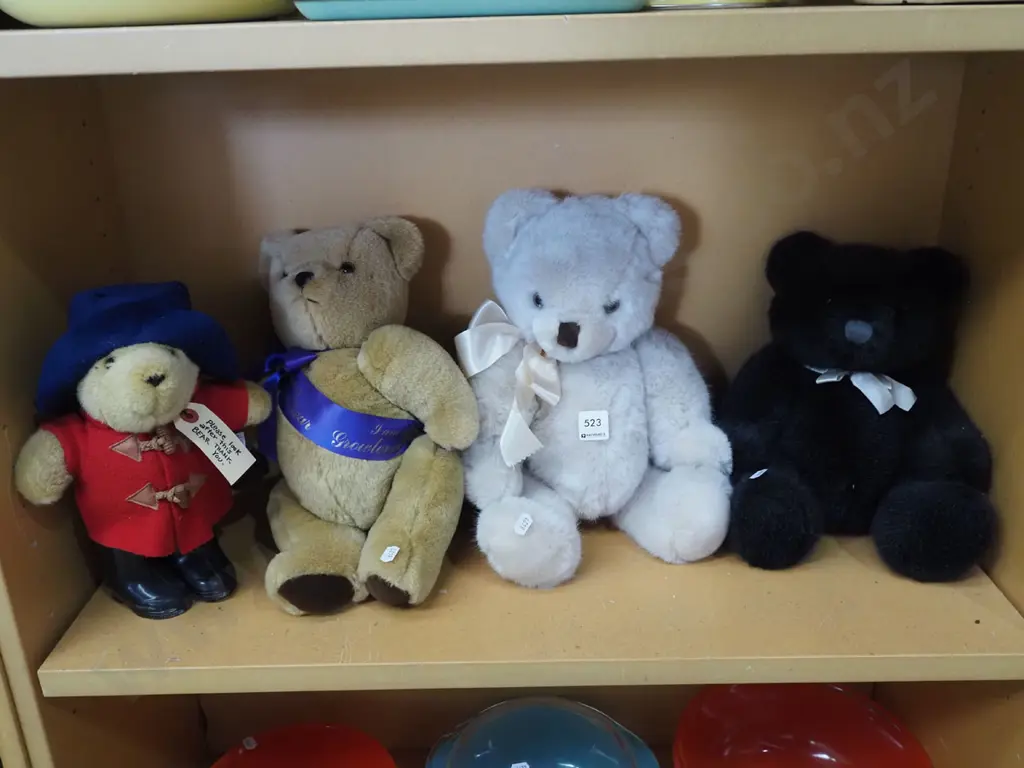 shelf of teddy bears, 1 Paddington Image 1++