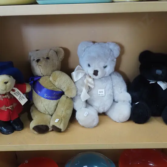 shelf of teddy bears, 1 Paddington