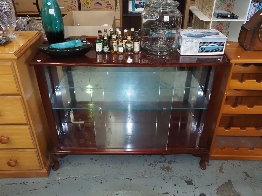cab leg mahoagny china cabinet with sliding doors H820 W1060 D320 Image 1++