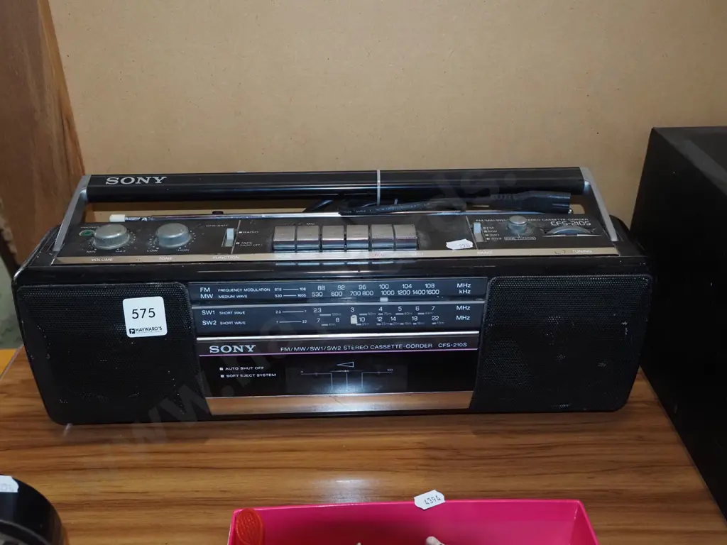 Sony portable radio cassette player Image 1++