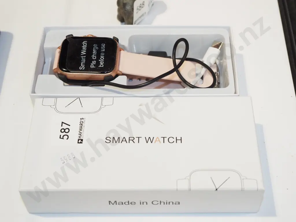 cased smart watch Image 1++