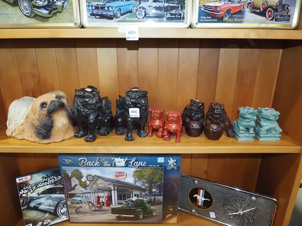 shelf; foo dogs, composite dog Image 1++