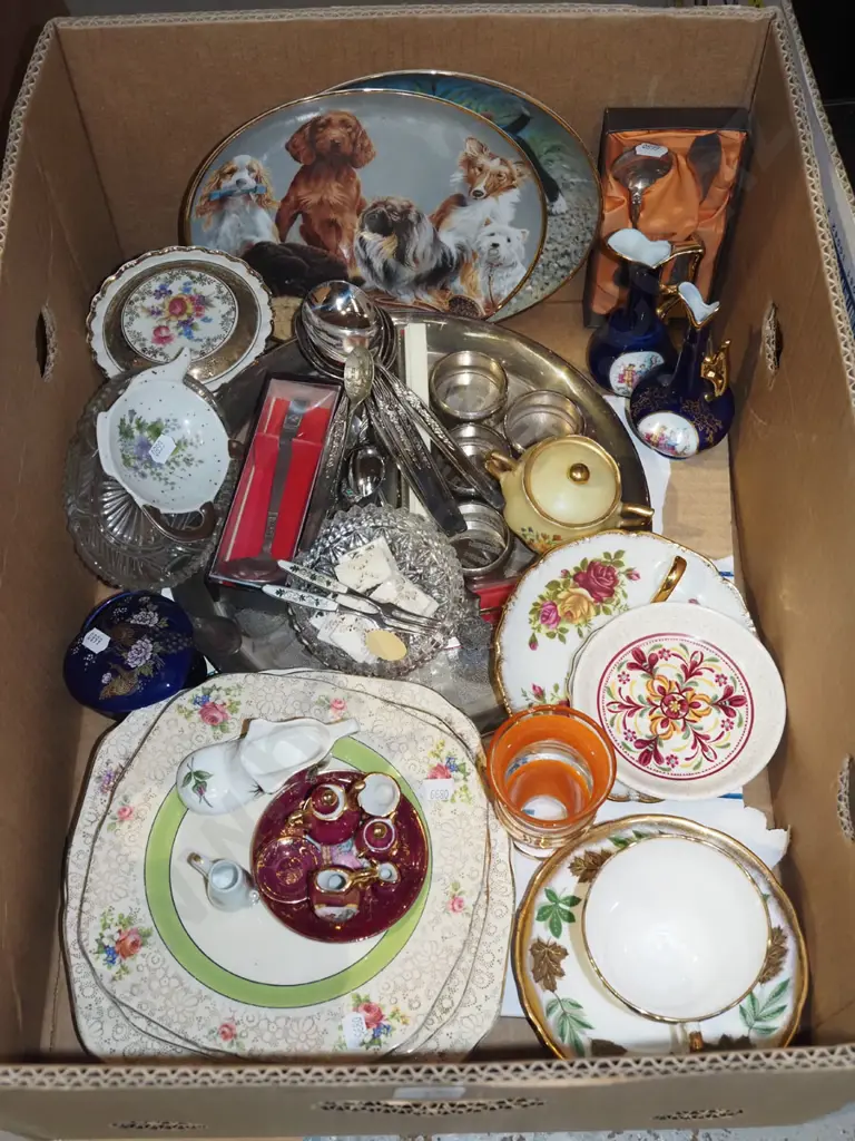 box; cabinet plates, Limoges miniatures, cutlery etc Image 1++