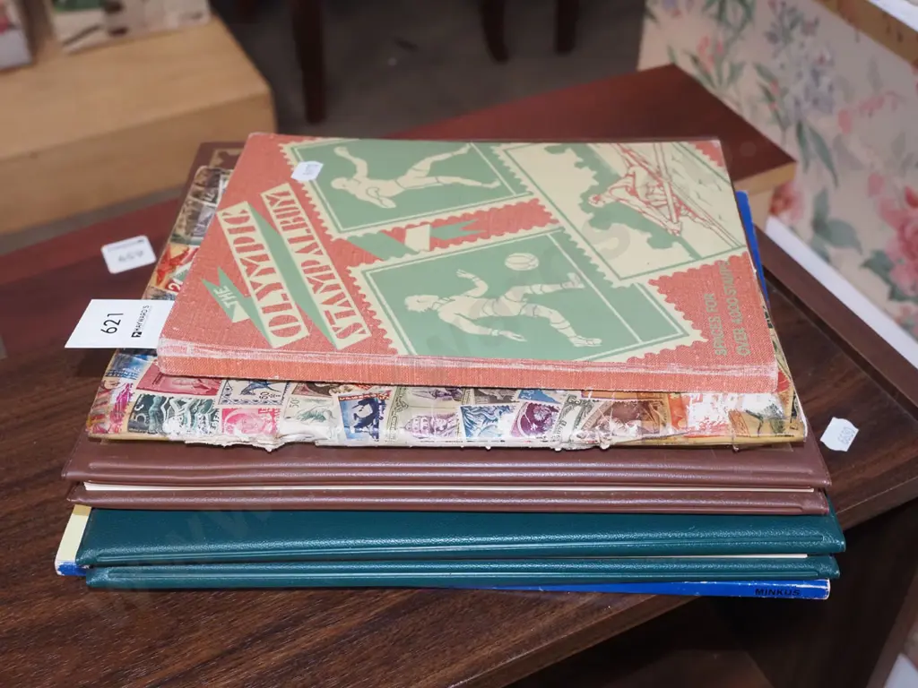 stamp albums Image 1++