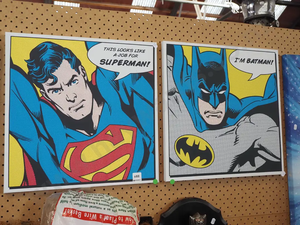 2x comic book prints on canvas - green dots Image 1++
