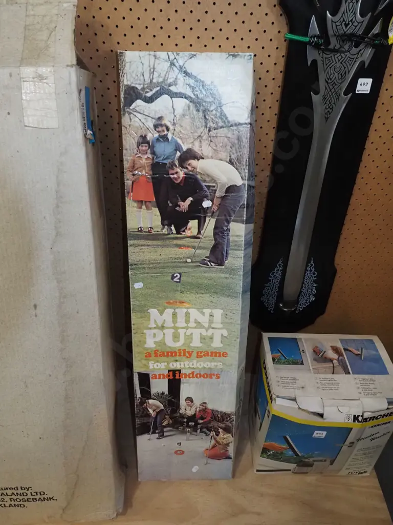 boxed miniput game Image 1++