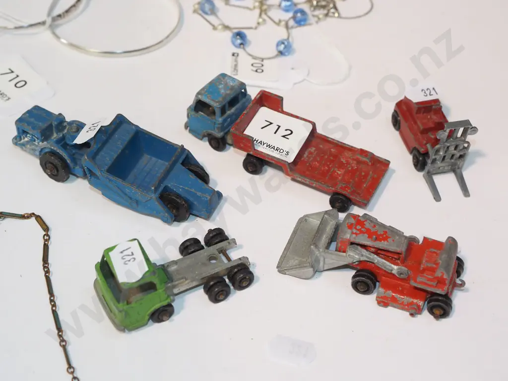 5x vintage model vehicles Image 1++