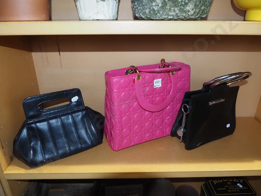 3x hand bags Image 1++