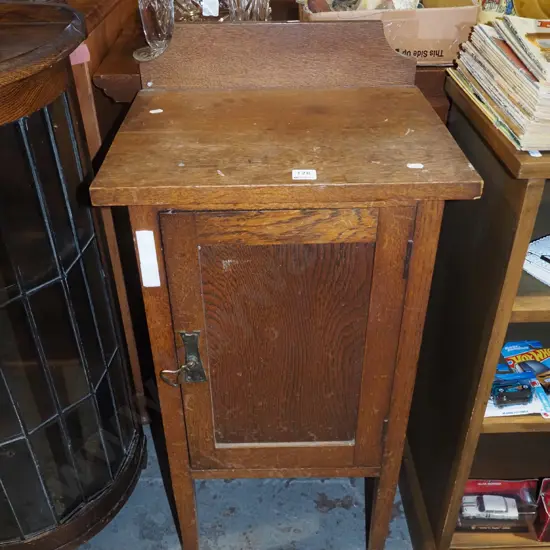 oak pot cupboard