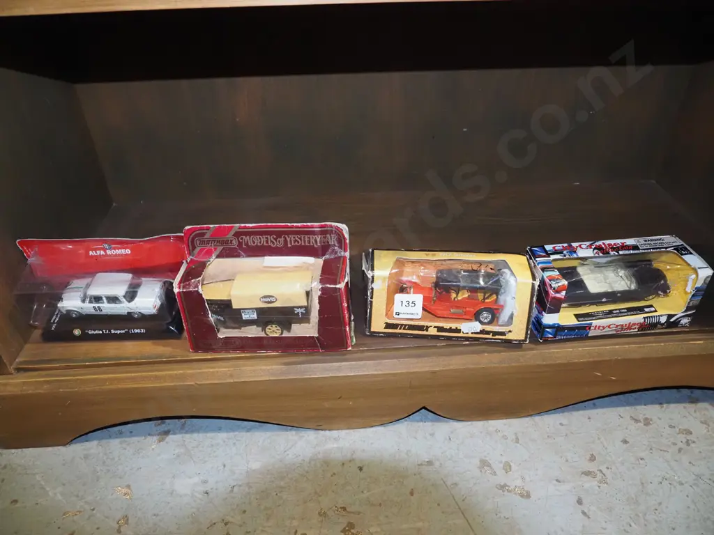 4x boxed model vehicles - damage to boxes Image 1++