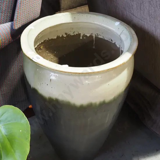 tall glazed garden planter H520