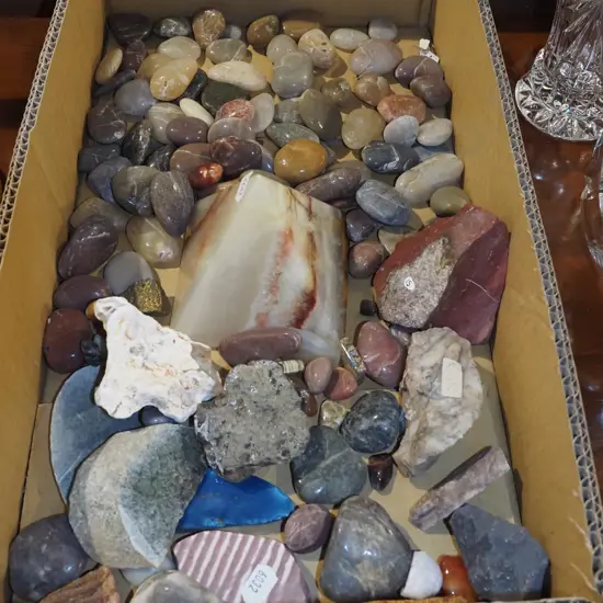 box; rocks and polished stones