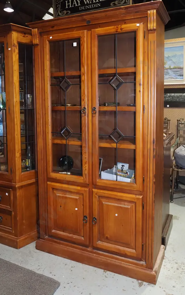 pine display cabinet 2 solid and 2 leadlight doors H1805 W1010 D360 Image 1++