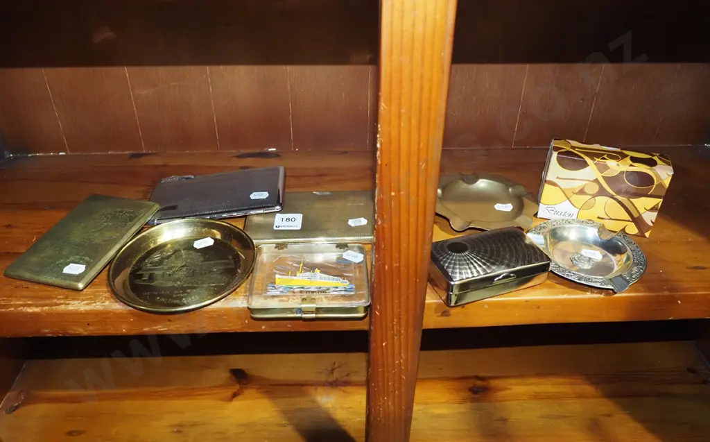 shelf; trinket boxes, ashtrays, cigarette tins etc Image 1++