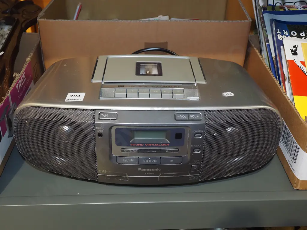 Panasonic CD radio cassette player Image 1++