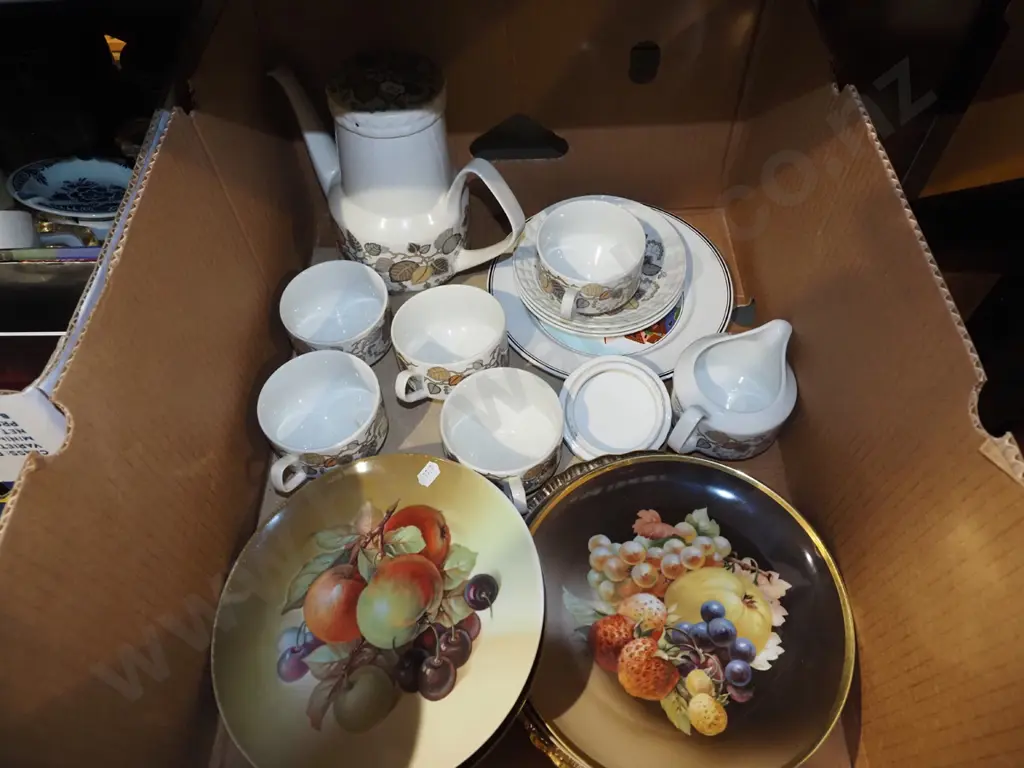 box; part coffee set, cabinet plates etc Image 1++