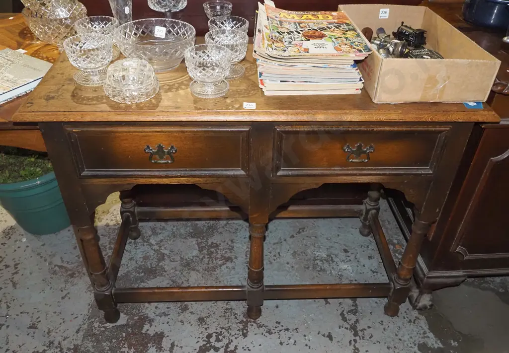 oak 2 drawer hall table - varnish needs attention H750 W1000 D425 Image 1++