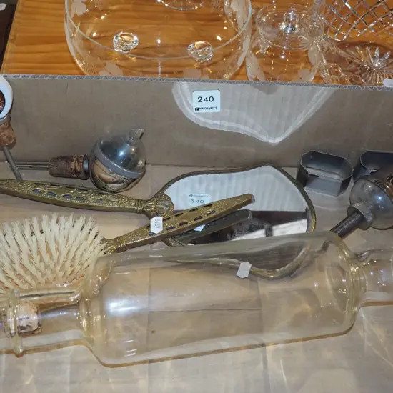 box; nip pourers, napkin rings, glass rolling pin etc