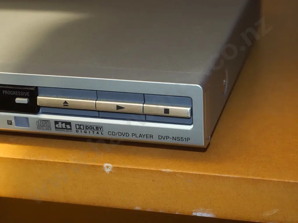 Sony DVD player Image 1++