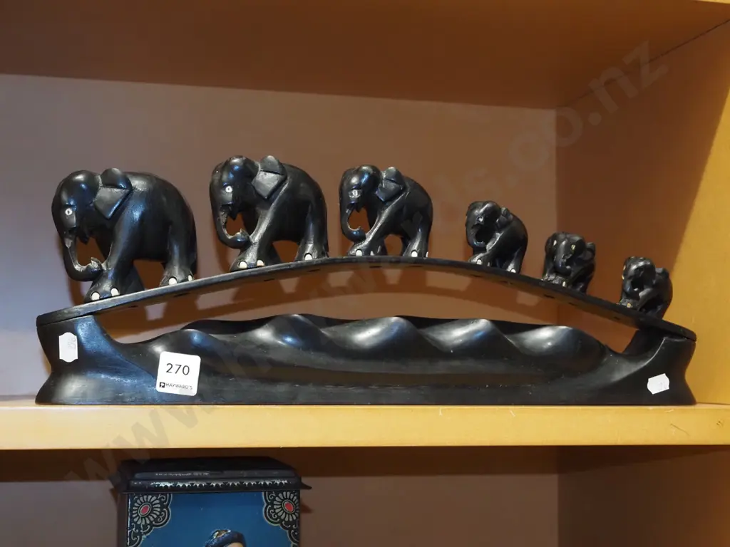 ebonised elephant figurine - missing trunks L460 Image 1++