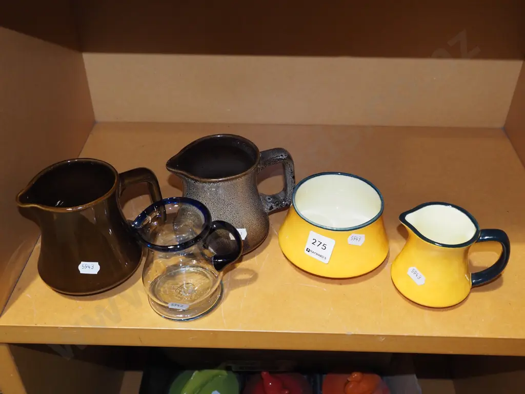 Temuka jugs, sugar, 1 other jug Image 1++