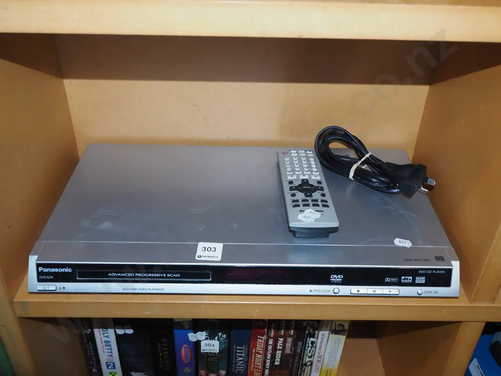 Panasonic DVD player Image 1++
