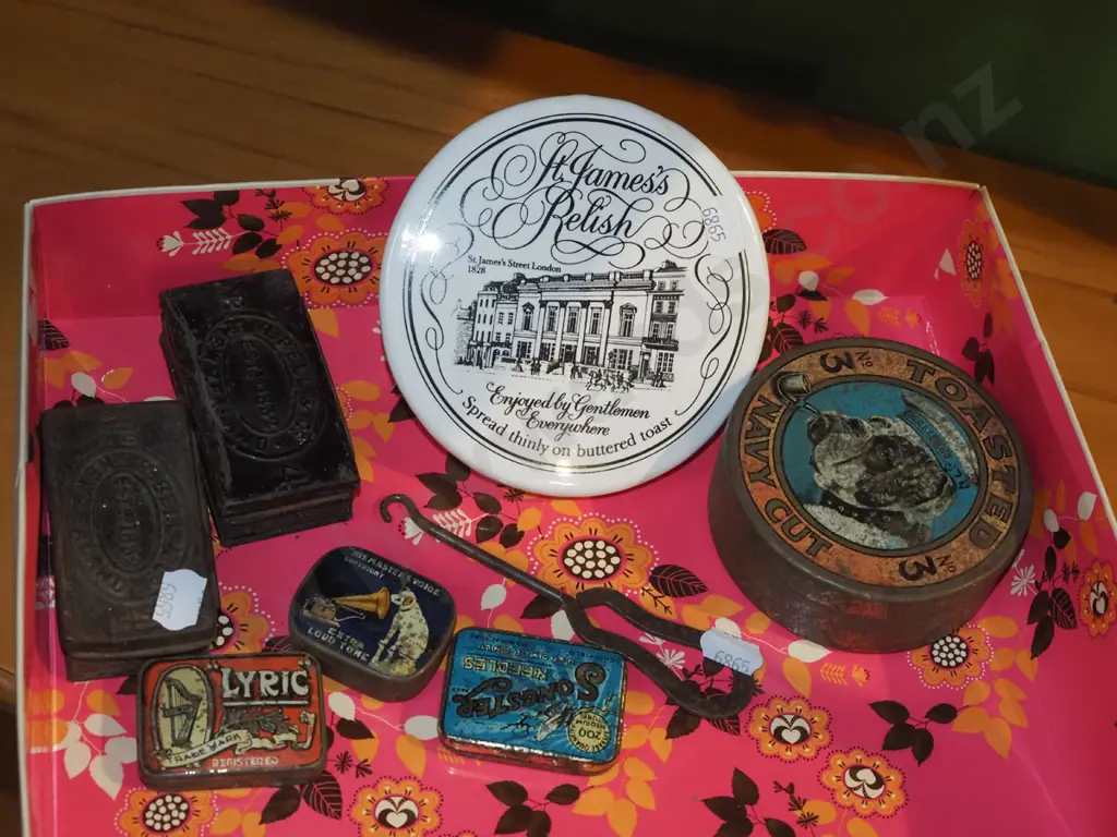 box; vintage tins, ceramic relish lid Image 1++