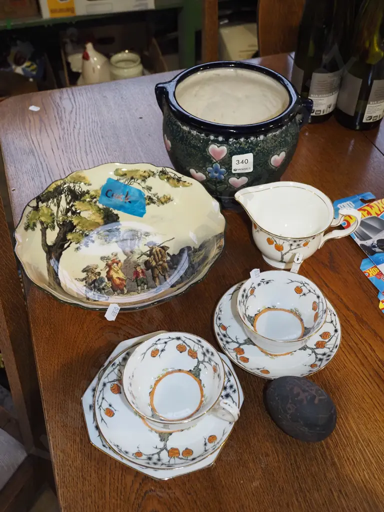 Amphora jardiniere - crack, Doulton bowl, Paragon cups, saucers etc Image 1++