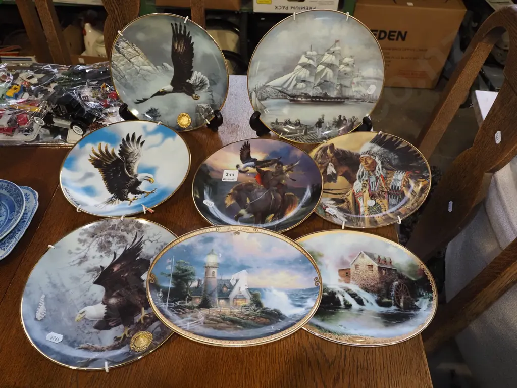 assorted Franklin Mint cabinet plates Image 1++